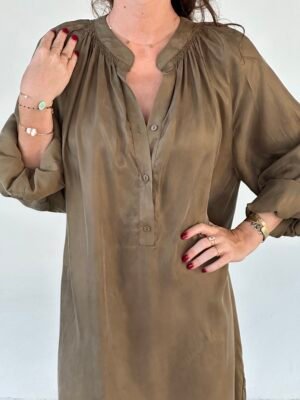 Robe col mao