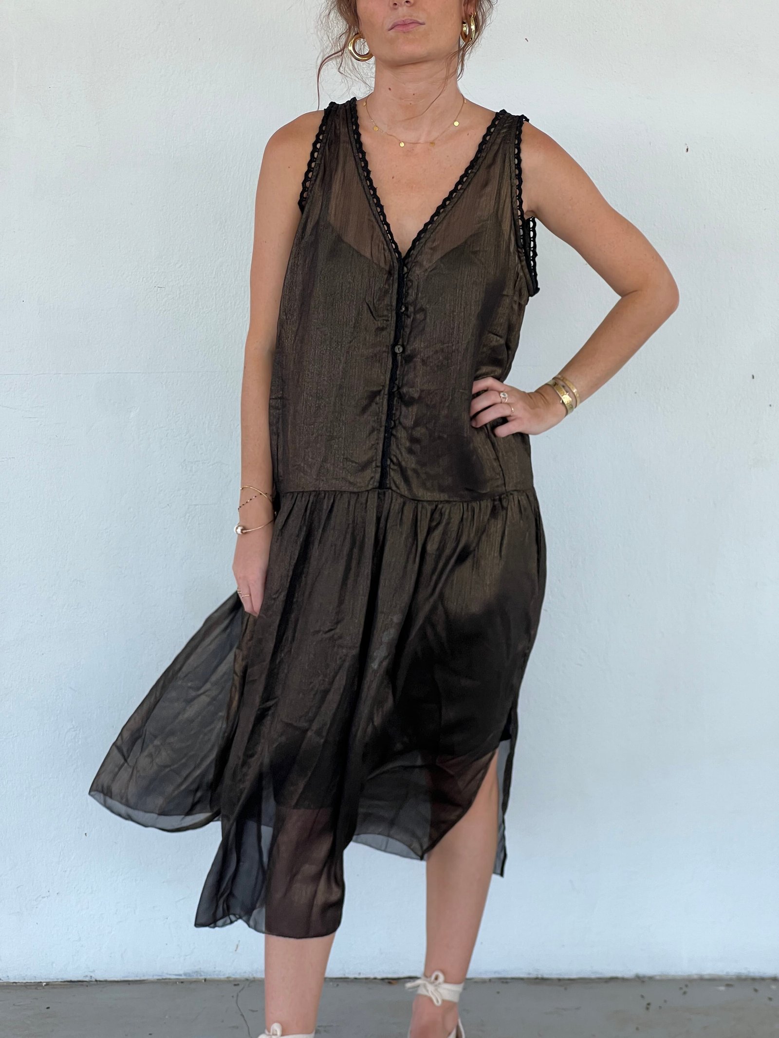 Robe et chaussures femme style européen La Réunion